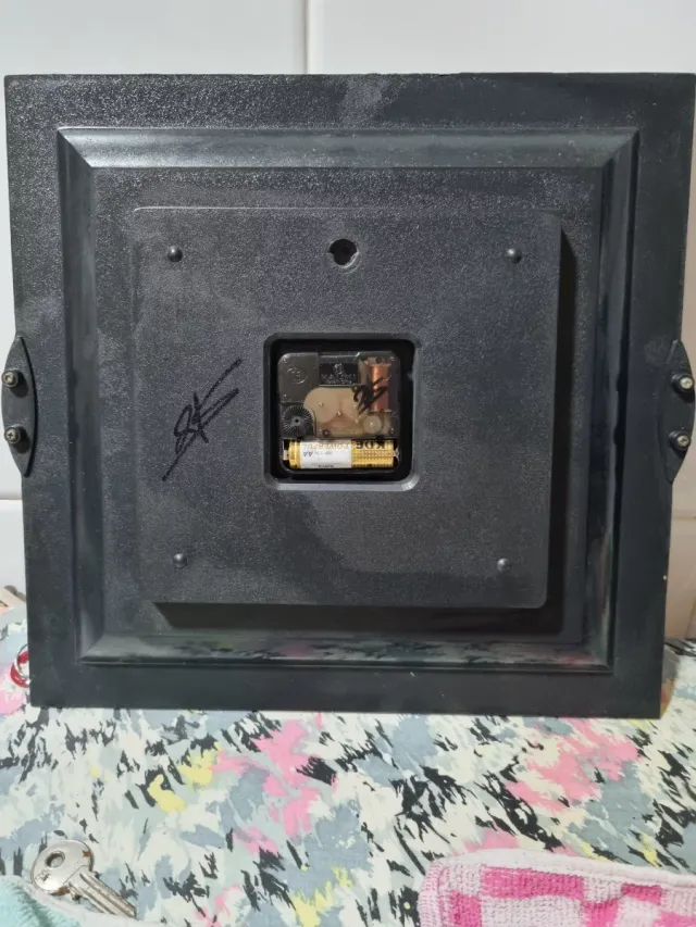 Reloj cuadrado de cocina