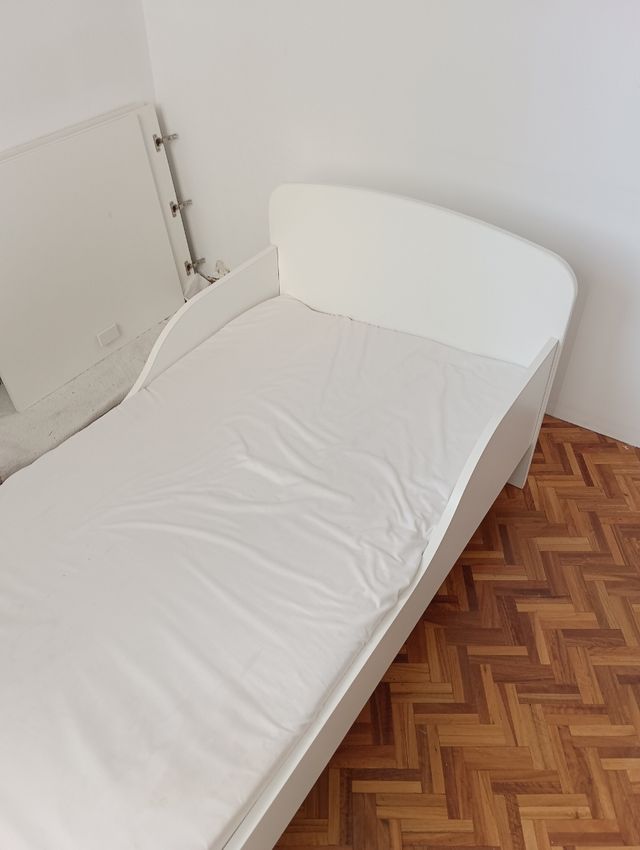 Cama infantil blanca