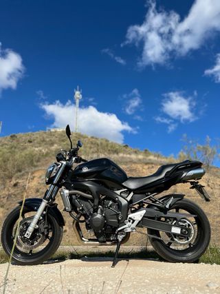 Yamaha FZ6 N 600cc 98CV