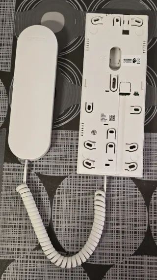 Telefonillo Fermax Veo blanco.