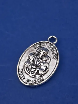 BLEA PORTONS. Medalla de San José Plateada