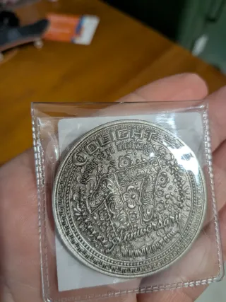 Moneda Olight 17 Aniversario
