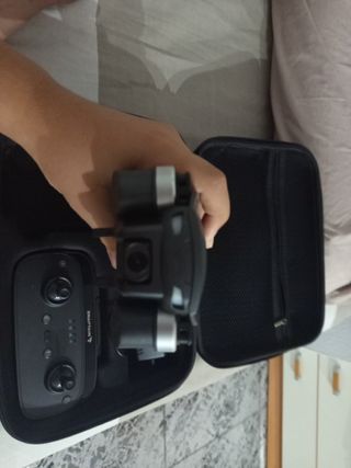 Dron SNAPTAIN gris con cámara