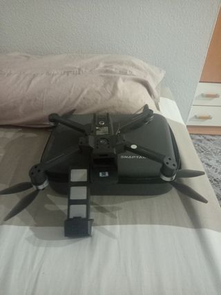 Dron SNAPTAIN gris con cámara