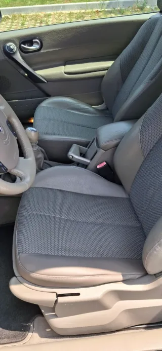 Renault Megane 2.0 16v