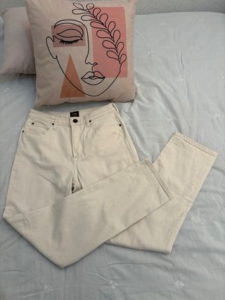 Pantalones Lee Beige