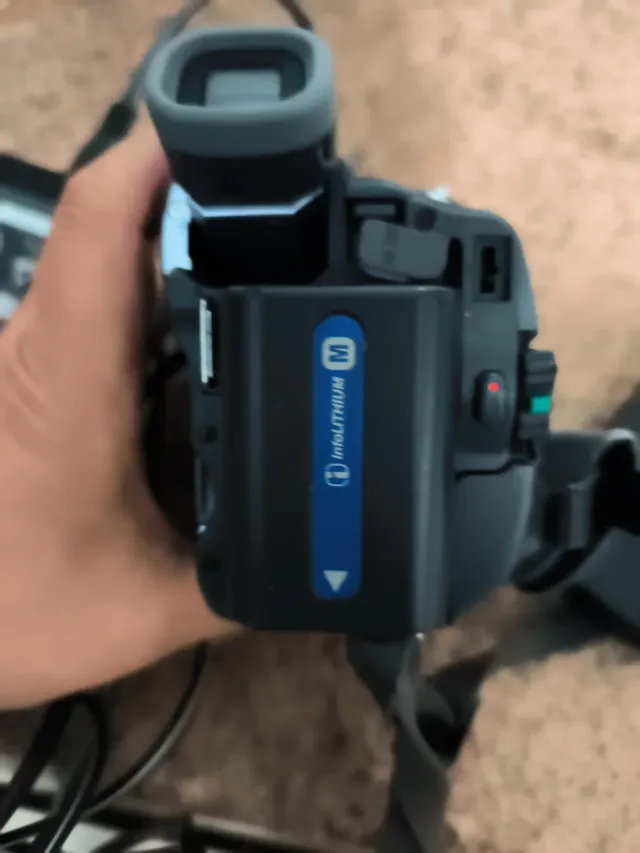 Videocámara Sony DCR-TRV19E