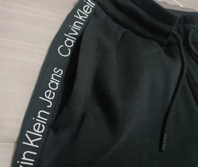 Calvin Klein Jeans Pantalón Corto Negro