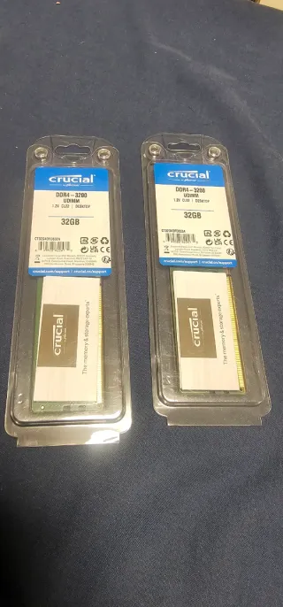 2x Crucial DDR4 32GB 3200MHz UDIMM