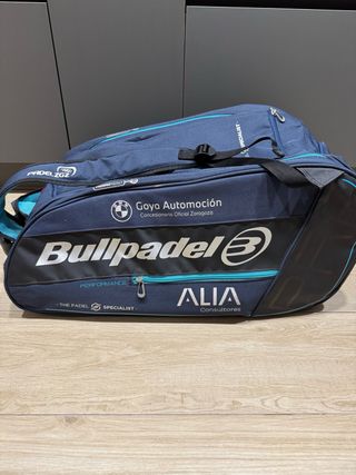 Paletero Bullpadel Azul