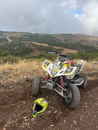 Suzuki LTZ 400 Quad