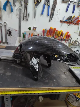 Guardabarros Fibra Carbono GSXR