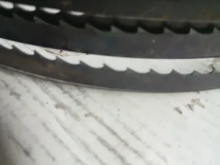 Sierra de cinta 10x2200mm Paso 6