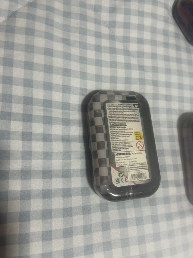 Lata Pokémon Fulgor Negro