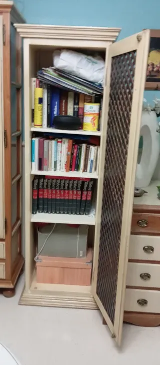 Mueble auxiliar librería de madera