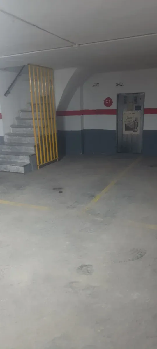 Garaje y trastero en venta