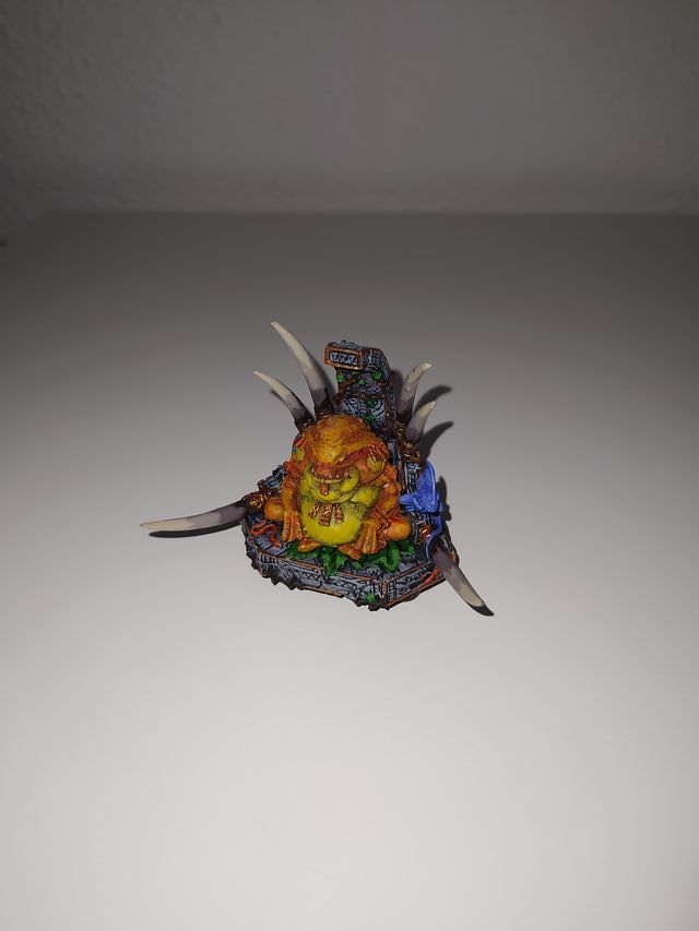 Warhammer: Slann de Metal (Sin Peana) de Lagartos