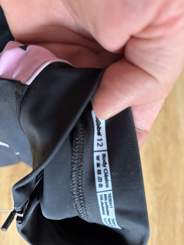 Mono patinaje artístico Endobe rosa y negro