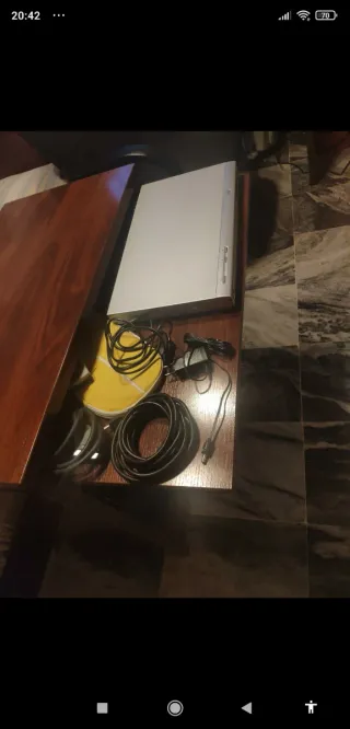 Mesa auxiliar madera y escritorio