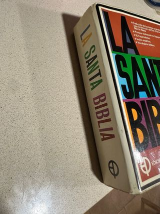 La Santa Biblia