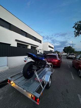 Alquiler remolque 750kg