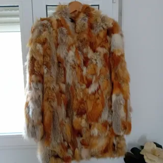 Abrigo piel zorro en 3 tonos