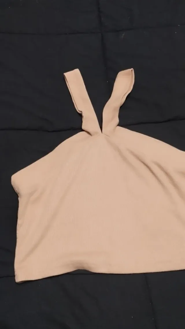 Top beige halter