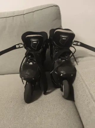 Patines en línea negros
Vendo o cambio