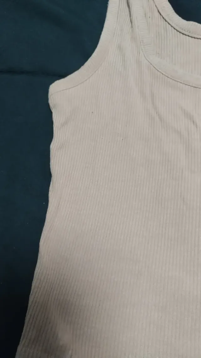 Top tirantes SHEIN beige XS