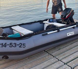 Zodiac hinchable con motor y material para usar ya