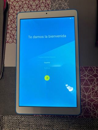 Tablet Alcatel A3 10 blu e bianco