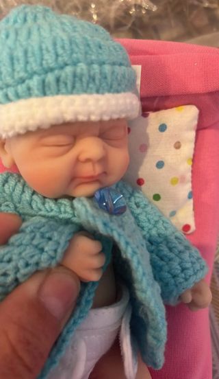Muñeca Reborn Bebé con Ropita