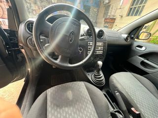 Ford Fiesta 2005