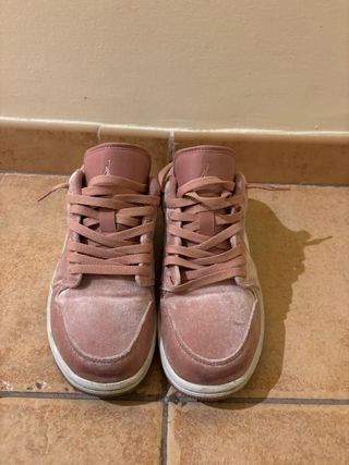 Zapatos Jordan 1 Low Rosados