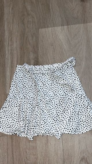 Falda pantalón estampada lunares