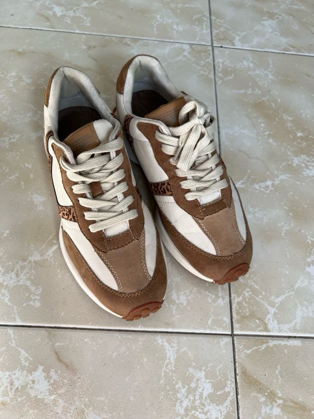 Zapatillas Passé Composé Marrón Talla 38 Nuevas