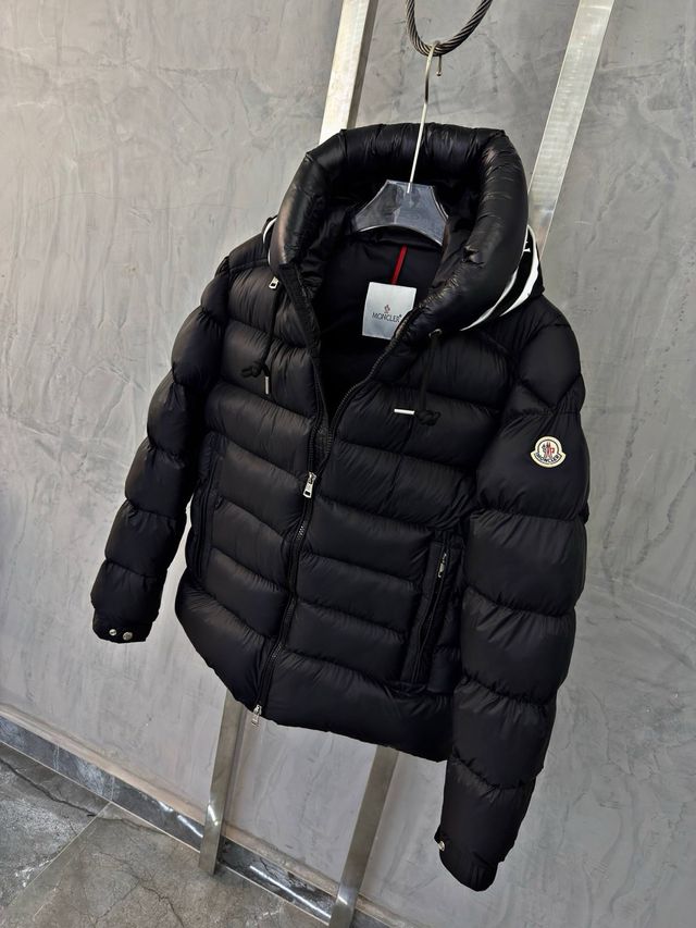 Abrigo Negro Moncler