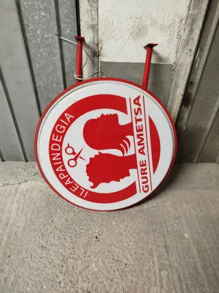 Foco redondo metal y plastico