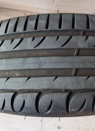 Neumáticos 205/40-17