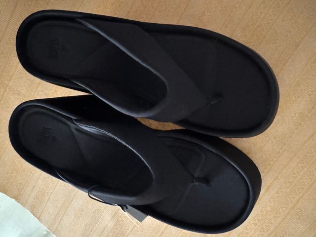 Sandálias Zara NEW Neoprene Pretas Tamanho 41