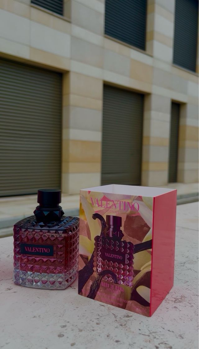 Valentino Donna Born in Roma Intense 100ml