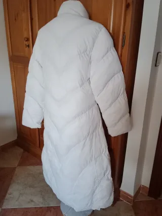 Anorak blanco acolchado largo