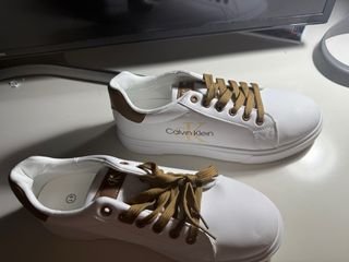 Calvin Klein Zapatillas Blancas Cordones Marrones