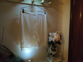 Falda Pedro del Hierro encaje blanca T.42