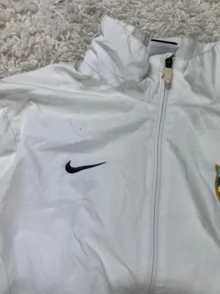 ¡¡OFERTA! Talla S Chaqueta Nike Málaga blanca 