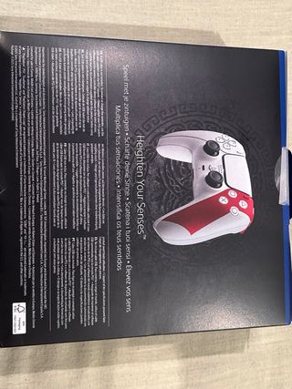 Mando DualSense PS5 God of War 20th Anniversary.