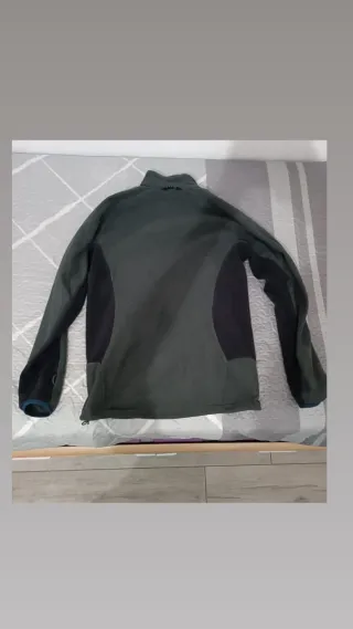 Polar Adidas gris y negro Talla M