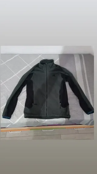 Polar Adidas gris y negro Talla M