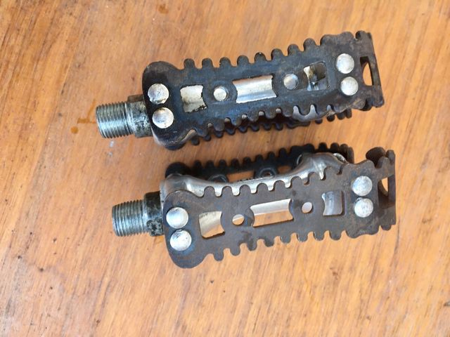 Pedales Olimpic Rosca Antigua