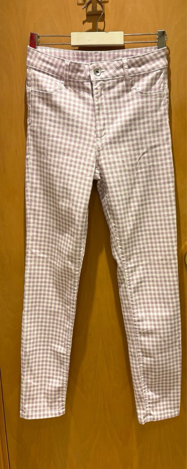 Pantalón Calzedonia cuadros rosa